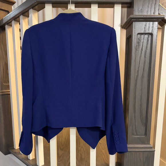 Vince Camuto. Royal Blue blazer. Size 10. - Picture 5 of 5